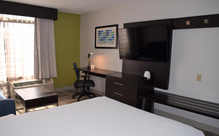 Holiday Inn Express Bensalem By IHG