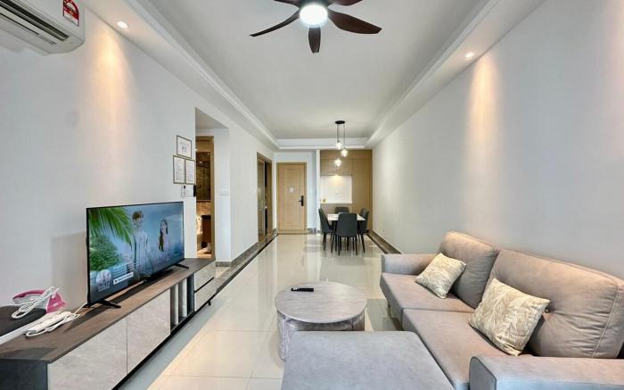 R&F Cozy Seaview 2bedroom by Xin An
