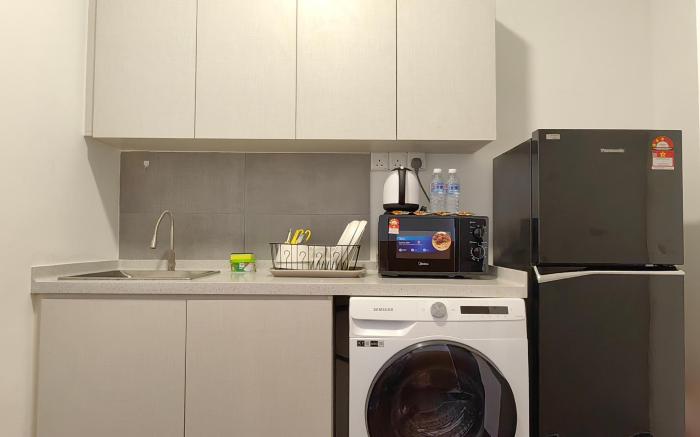 K Avenue Comfort Stay (5 Mins to Airport) 