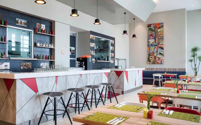 Ibis Styles Jakarta Mangga Dua Hotel
