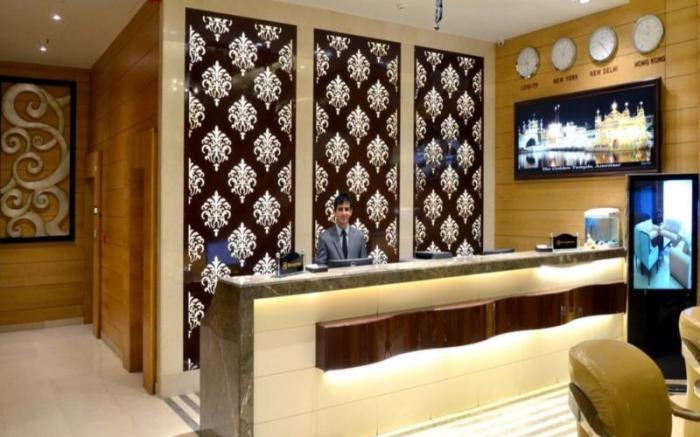 Hotel Sawera Grand