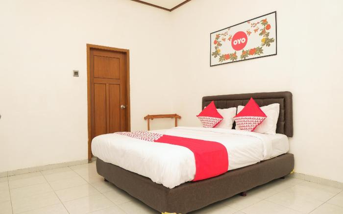 Super OYO 353 Loesje Guest House Syariah