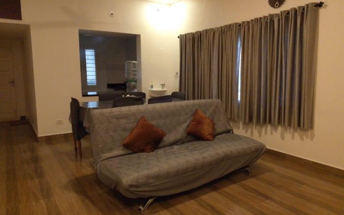 Thavika Silverwood Residence