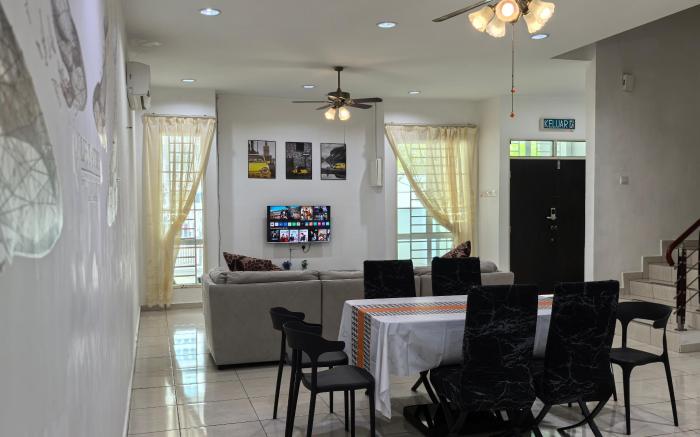 Langkawi A&A Homestay 13 Pax 