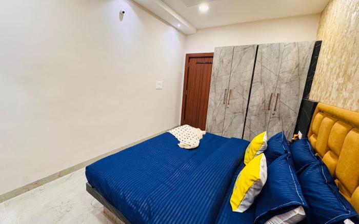 Home Escape Cozy 1BHK Apartment Mahalaxmi Nagar