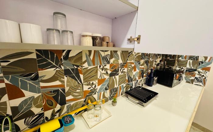 Home Escape 1BHK Elite Near Mahalaxmi Nagar