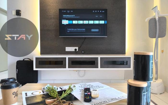 Platino Warm and Stylish 10Pax Neflix By STAY