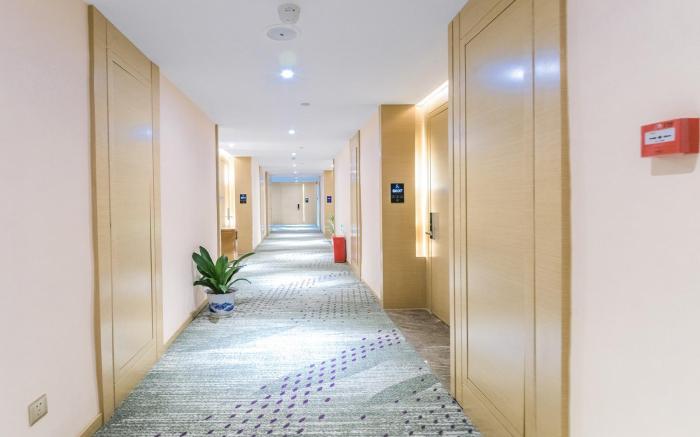 Lavande Hotels Xinyu Chengbei Square