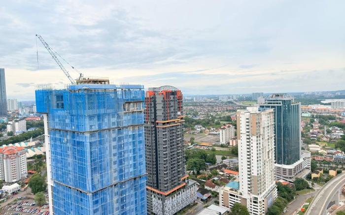 Tropical CityviewStudiounit at R&FPrincess byANJU