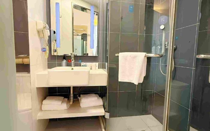 Hanting Hotel Nanjing Minggugong Ruijin Road