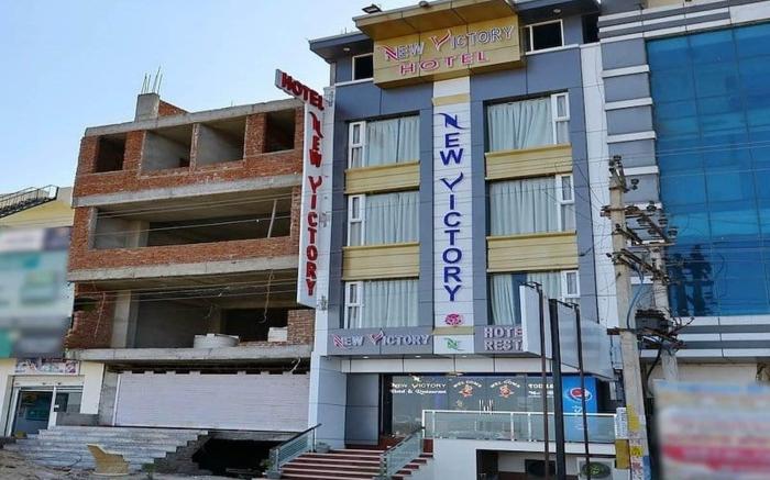  New Victory Hotel and Resturant