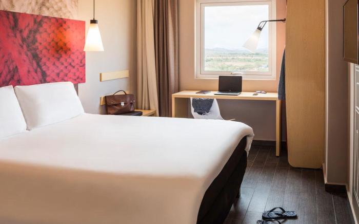 ibis Torreon