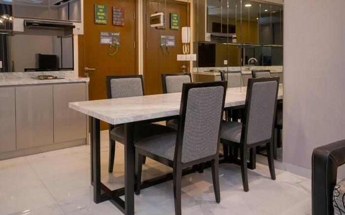 Cozy 2BR Apartment M-Town Signature By Travelio