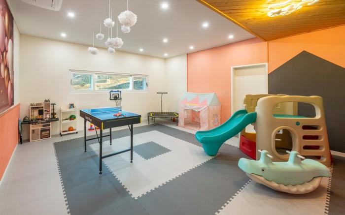Yeosu La Rosa Private Pool Villa Pension