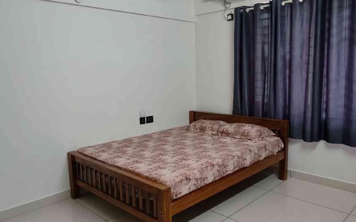2BHK fully furnished new apartment in the town.