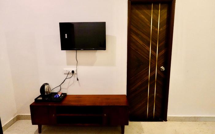 Radha Kunj Resort