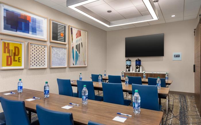 Holiday Inn Express And Suites Rhinelander By IHG
