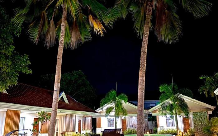 Stylish DoubleDeluxe Villa #3 close to Alona 