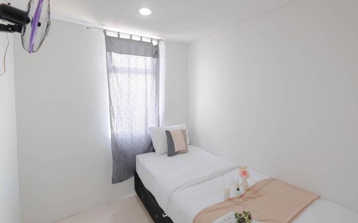 Warm Comfy 2BR Apt Vittoria Residence By Travelio