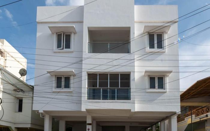 SJ illam-Private Home with full furnished kitchen