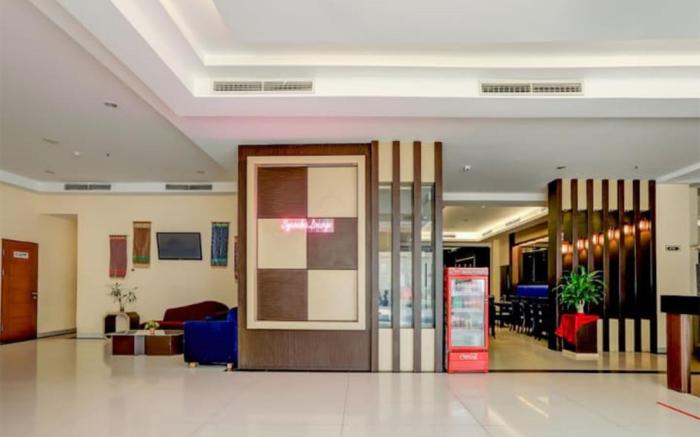 Raz Hotel & Convention Medan