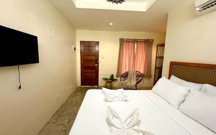 Stylish Honeymoon Villa #2 close to Alona Beach