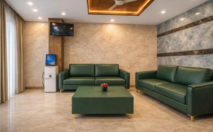 Chalet Hotel Madiwala