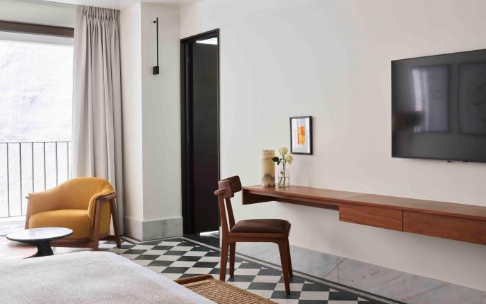 Hotel Dama