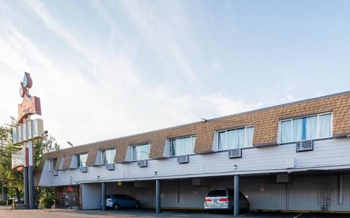 Best Value Inn by OYO Portland OR South East