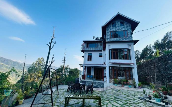 Shri Villa 