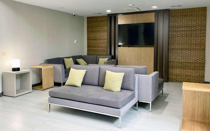 Hawthorn Extended Stay by Wyndham College Station South