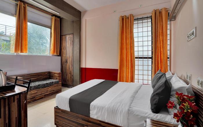 Hotel Century Inn