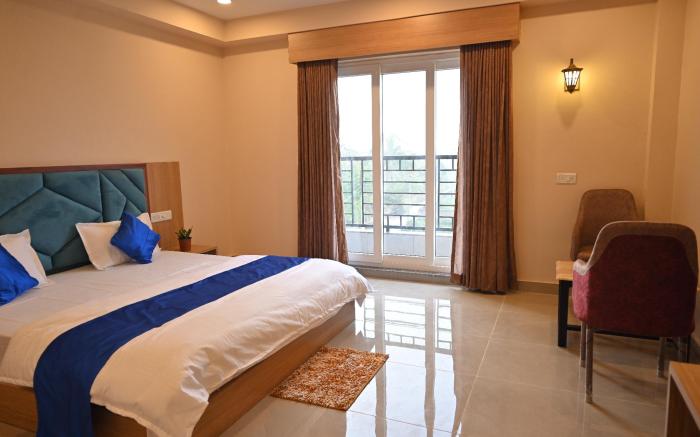 HOTEL M PLAZA MANDARMANI