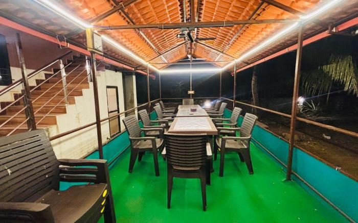 COASTAL BREEZE RESORT