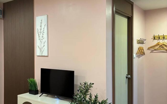 Comfy family room