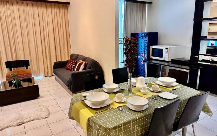 Bukit Ceylon 1206 Alor Street Pavilion 2R2B 8Pax 