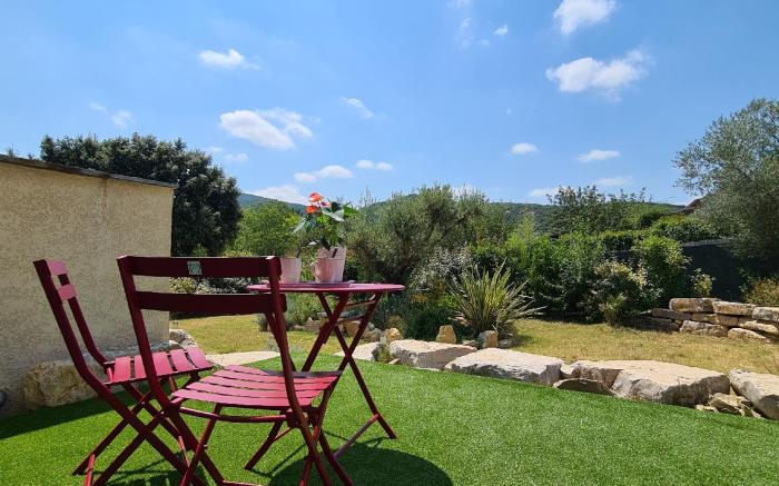 Gite spa la parenthèse, privatif ,sauve,gard 