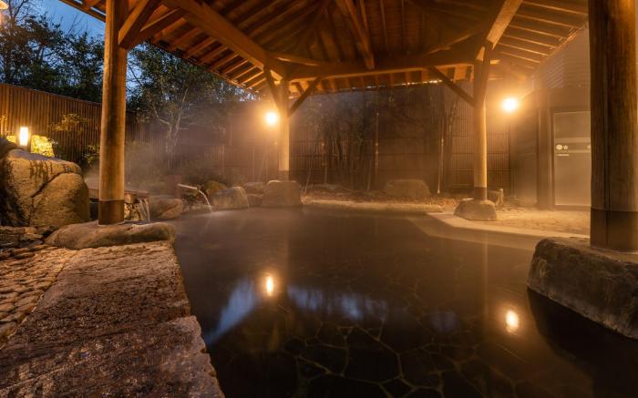 Yamashiro Onsen Miyabi no Yado Kaga Hyakumangoku