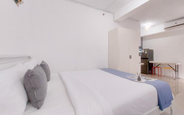 Relaxing Studio Urbantown Serpong Apt By Travelio