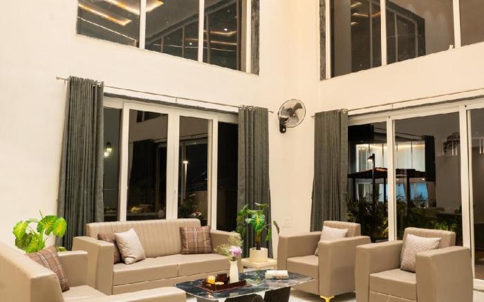 Travalong Tatva B - 5 BHK Pool Villa