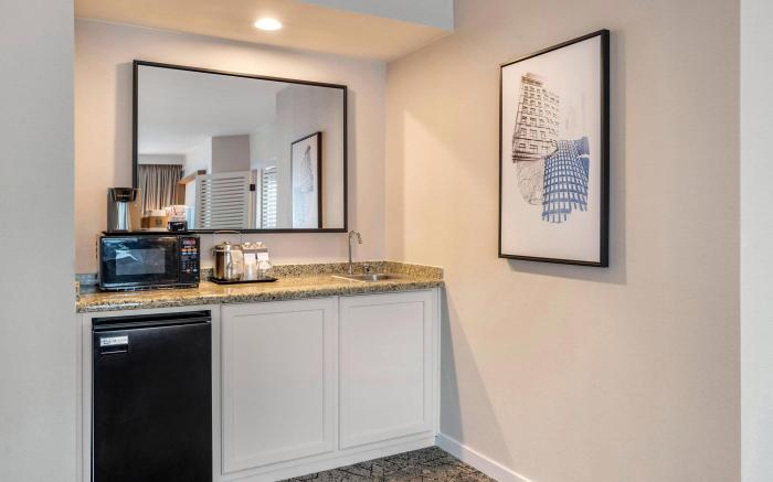 Sheraton Suites Wilmington Downtown