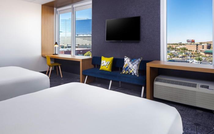 Aloft Tempe