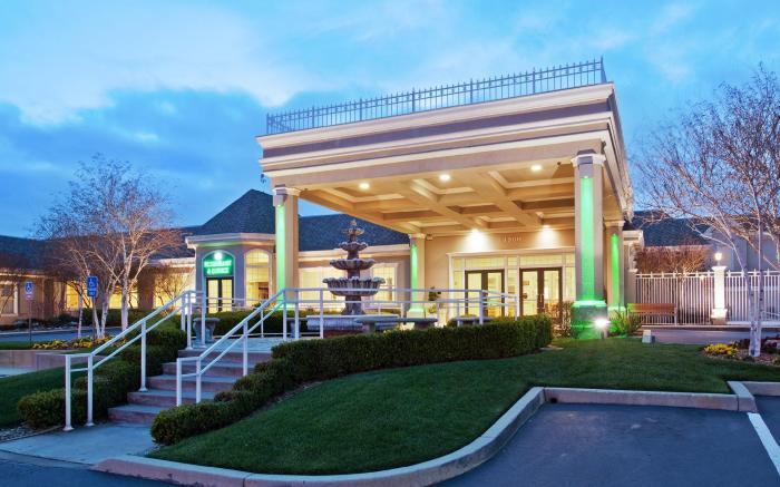 Holiday Inn Redding By IHG