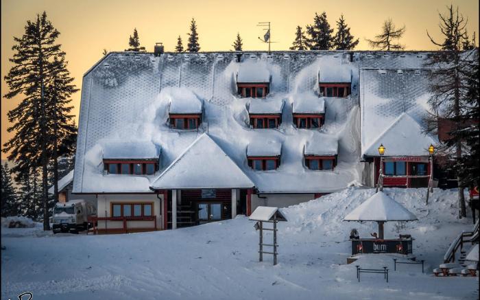 Hotel Krvavec