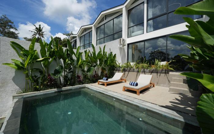 Loyo Villas