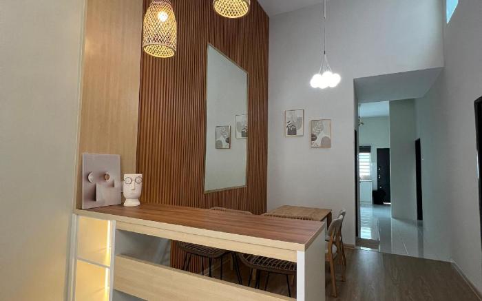PoloStay Landed House 4 Room for 10 pax