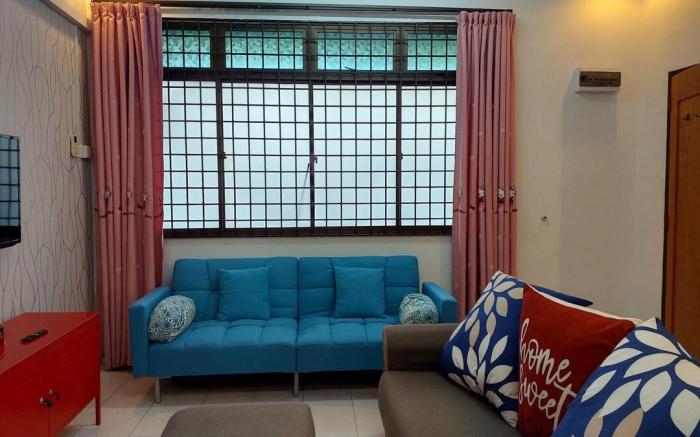 Happy Nyonya Homestay 10 pax
