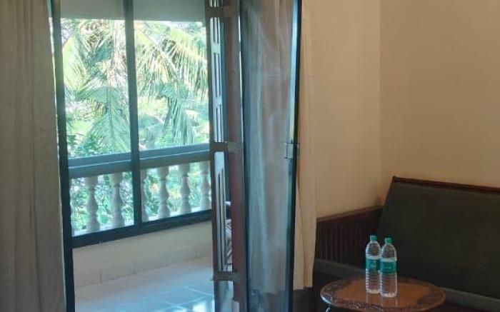 RoomzAway2116: Pool,Kitchen,Wi-Fi,No Restrictions
