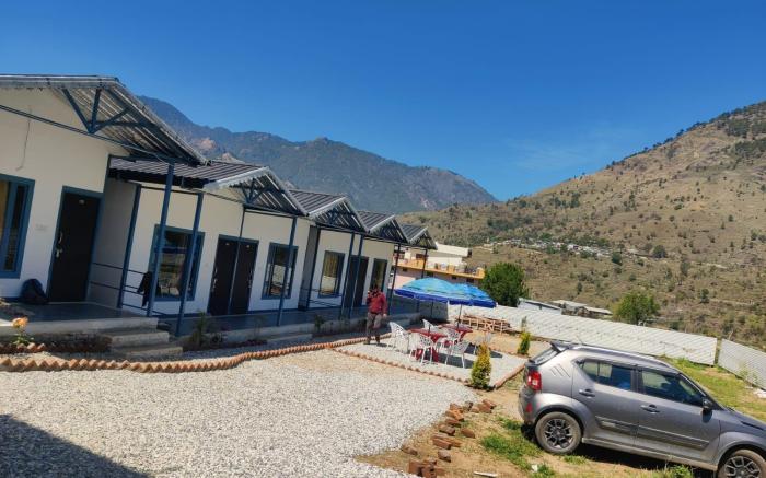 Friendship inn hotel & Resort 