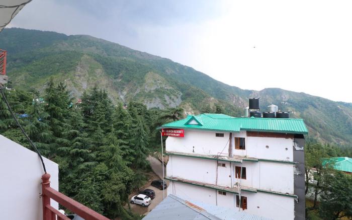 OYO 4751 Hotel Akashdeep